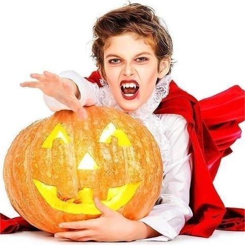 🧛♂Retractable Vampire Fangs