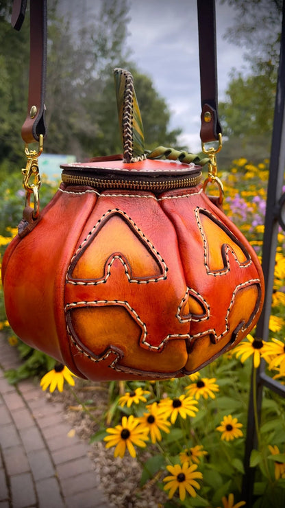 🎃The Great Purely Handmade Leather Pumpkin Bag
