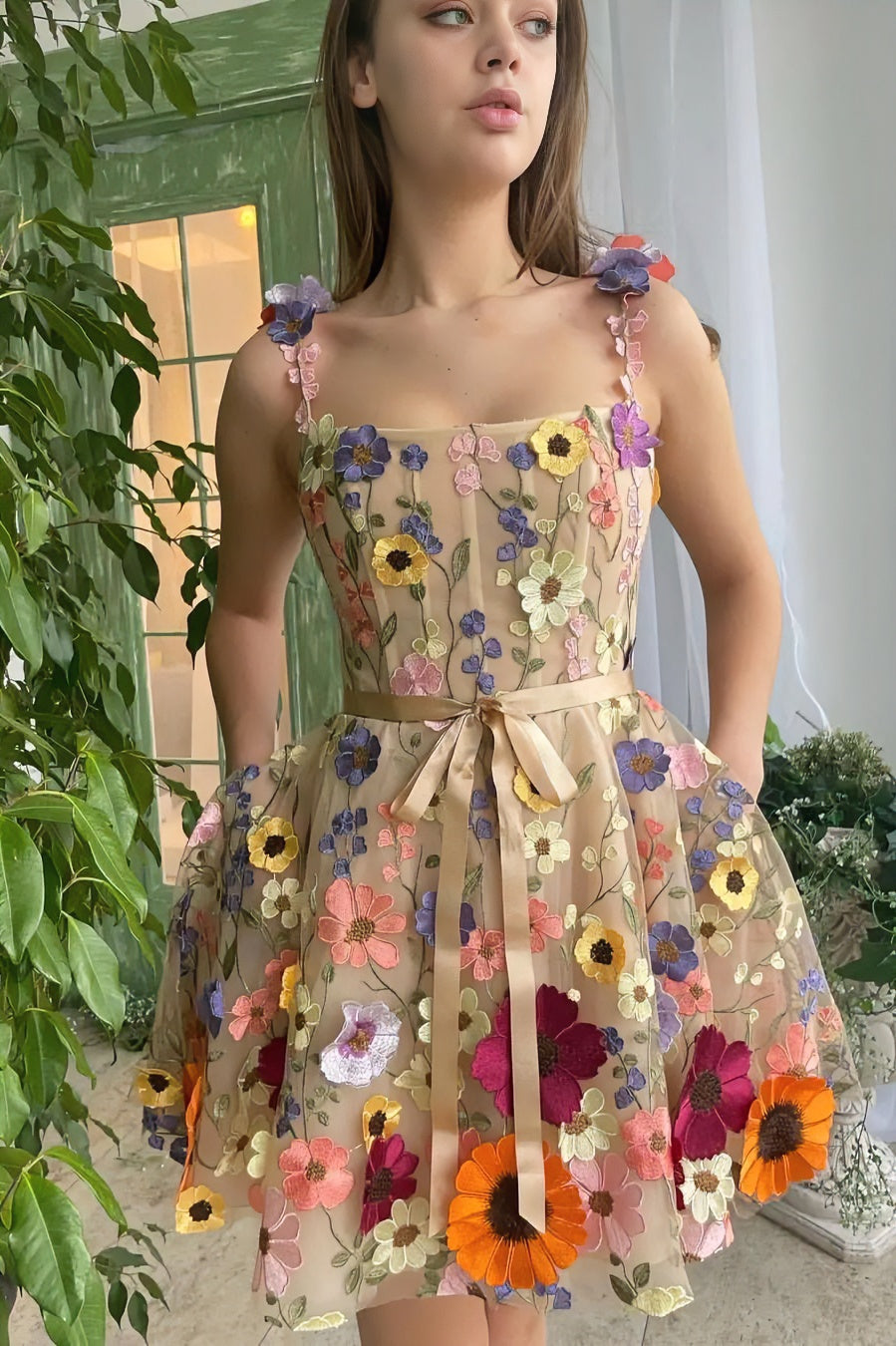 Three-dimensional flower embroidery hip-hugging sexy dress