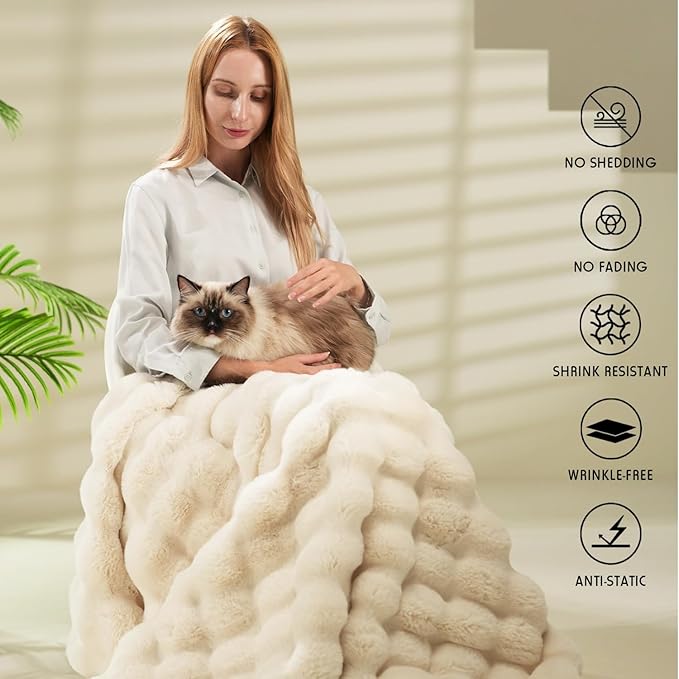 2025 Hot Sale🔥Popular Thickened Rabbit Plush Nap Blanket, Flannel Milk Velvet Cover Blanket