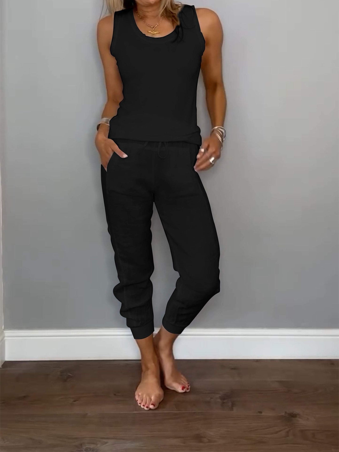 Women's Set-Vest And Trousers Made Of Cotton And Linen
