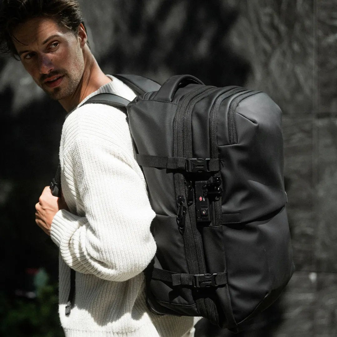 Backpack multifunctional travel bag