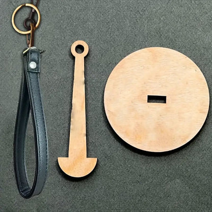 Wooden Portable Yarn Holder - The Perfect Tool for Crochet Enthusiasts