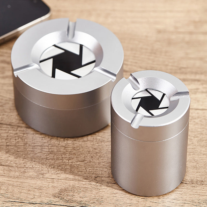 ✨360° Stainless Steel Twist-Lock Ashtray