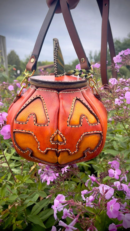 🎃The Great Purely Handmade Leather Pumpkin Bag
