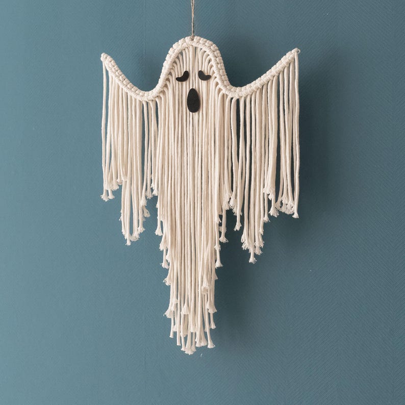 Halloween Hand-Woven White Ghost Wall Hanging Kit