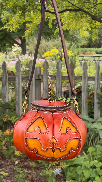 🎃The Great Purely Handmade Leather Pumpkin Bag