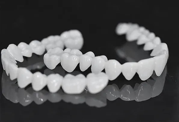 Invisible Teeth Whitening and Straightening Aligners