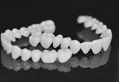 Invisible Teeth Whitening and Straightening Aligners